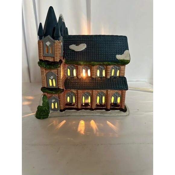 Vintage Christmas Village Lighted Double Spire Porcelain Church Removable Co - Picture 6 of 8
